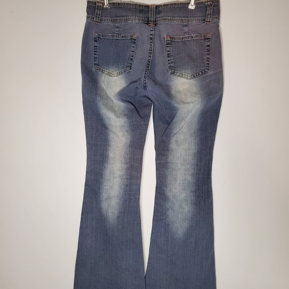 Dollhouse Distressed Bootleg Jeans with Lighter Tone Stonewash - Picture 10 of 10